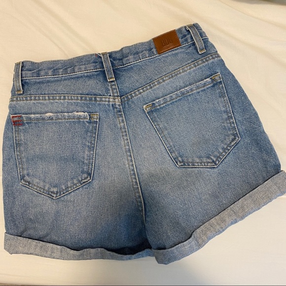 UO BDG High Rise Mom Shorts - Picture 3 of 4